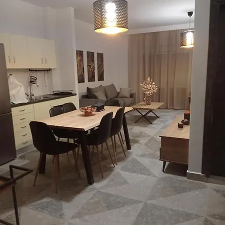 Daire Michel&maria's Savvennas House *