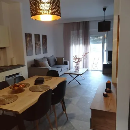 Daire Michel&maria's Savvennas House *